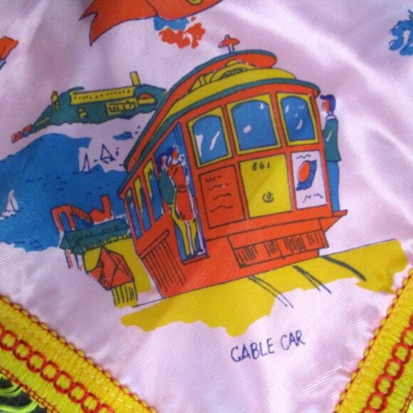 VINTAGE SOUVENIR SAN FRANCISCO PILLOW COVER Pink 16.5" Square - Picture 4 of 7